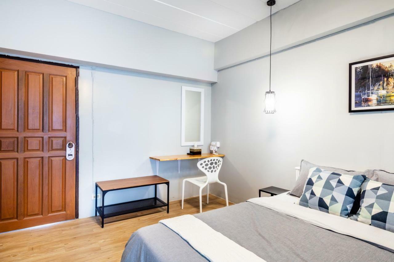 בנגקוק Penyos Service Apartment מראה חיצוני תמונה